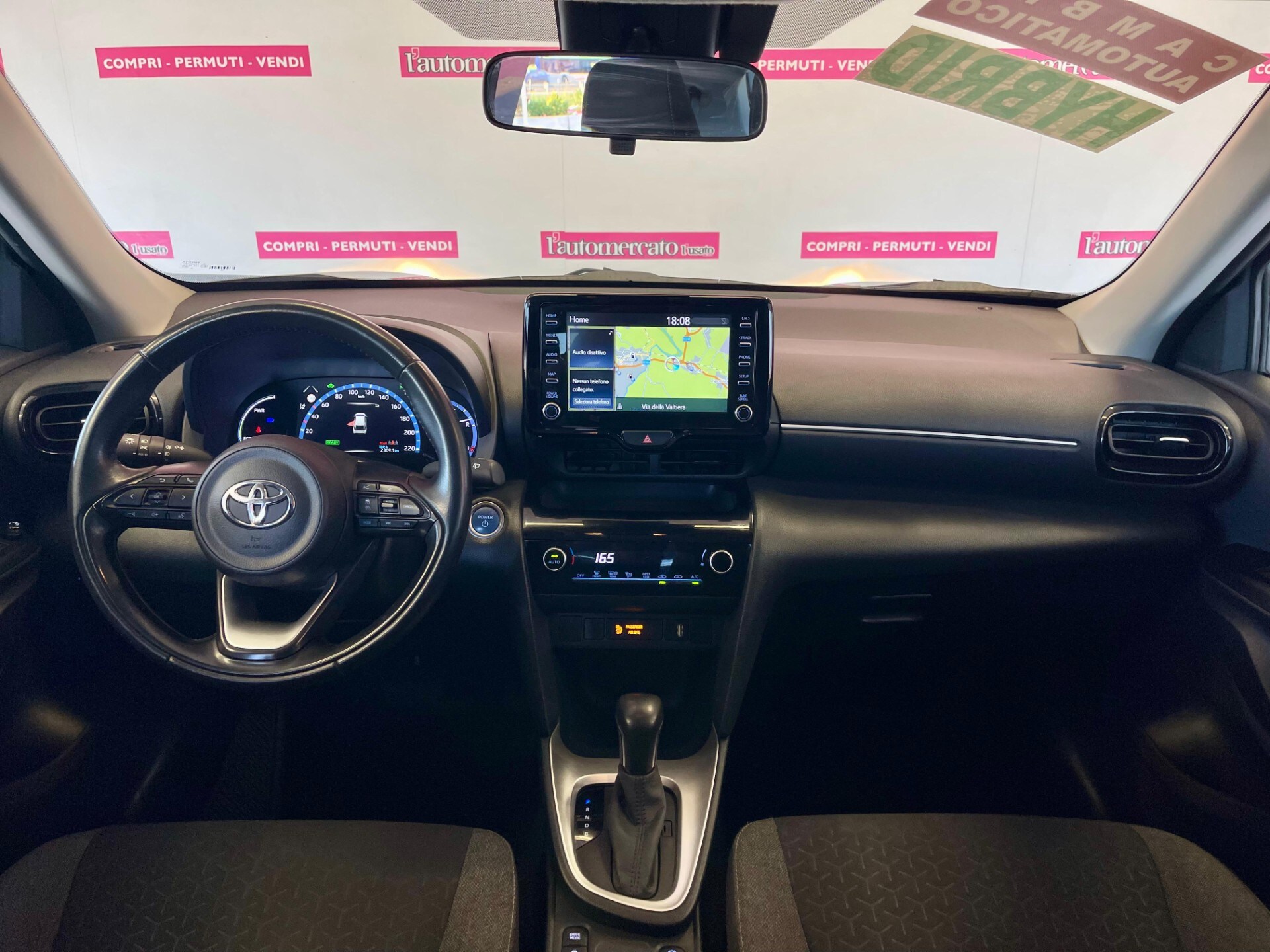TOYOTA Yaris Cross Yaris Cross 1.5 Hybrid 5p. E-CVT Business