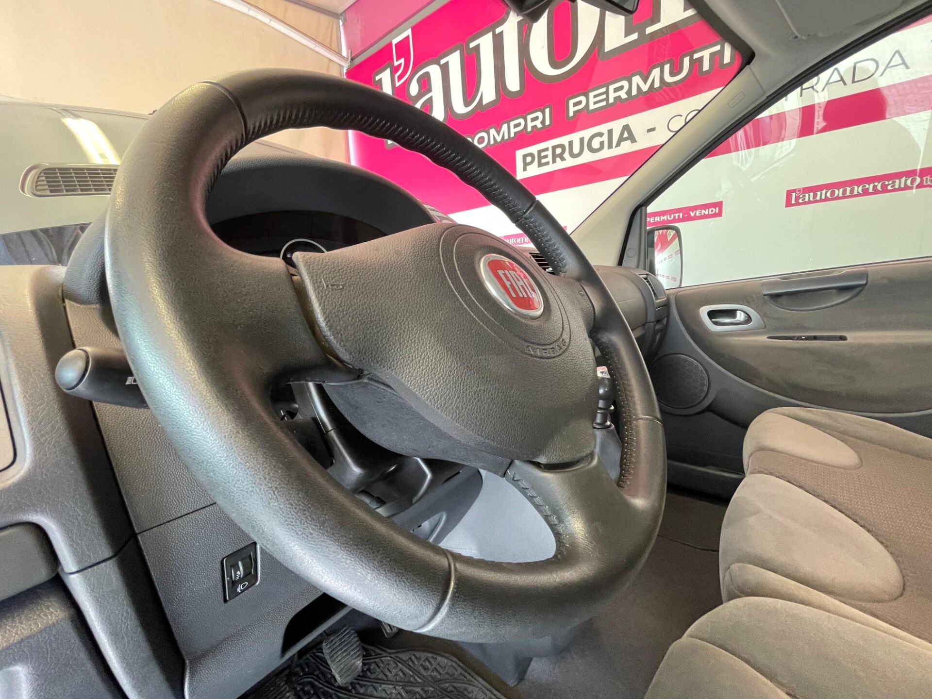 FIAT Scudo (2006-2016) Scudo 2.0 MJT/130 PL Panorama Executive 5 posti (M1)