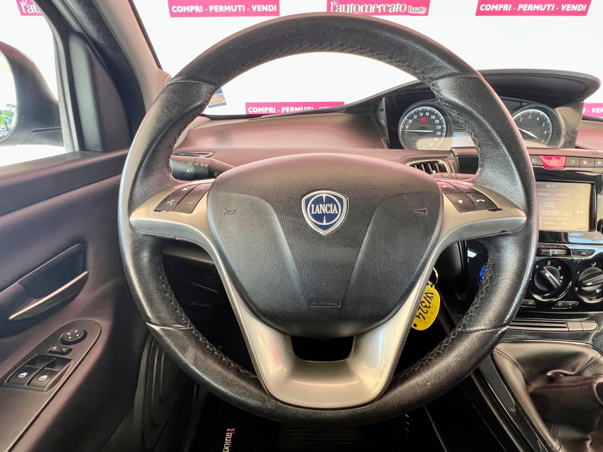 LANCIA Ypsilon 3&ordf; serie Ypsilon 1.2 69 CV 5 porte GPL Ecochic Gold