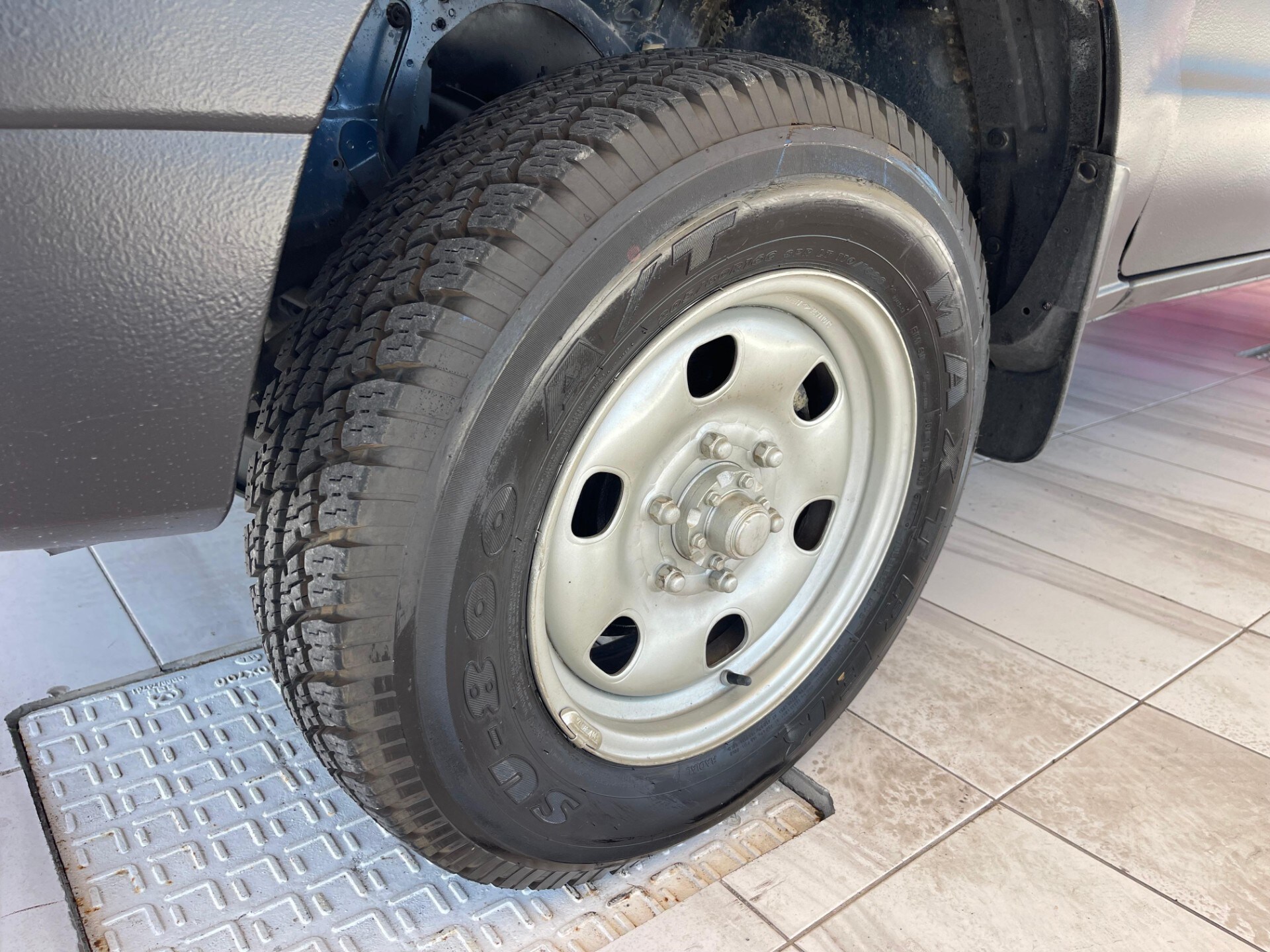 MAZDA B-2500 2.5 diesel Stretch-Cab SDX Pup Clima