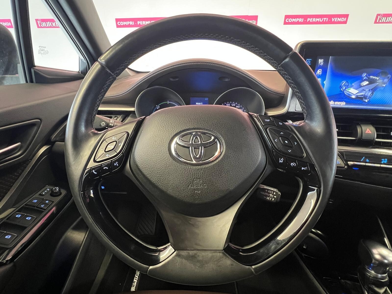 TOYOTA C-HR (2016-2023) C-HR 1.8 Hybrid E-CVT Lounge