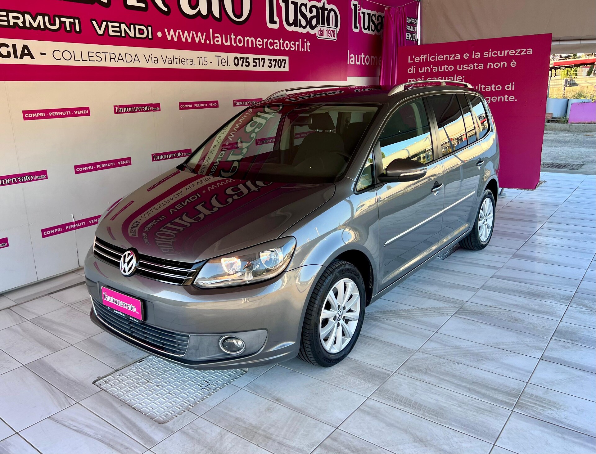 VOLKSWAGEN Touran 2&ordf; serie Touran 2.0 TDI 140 CV Highline
