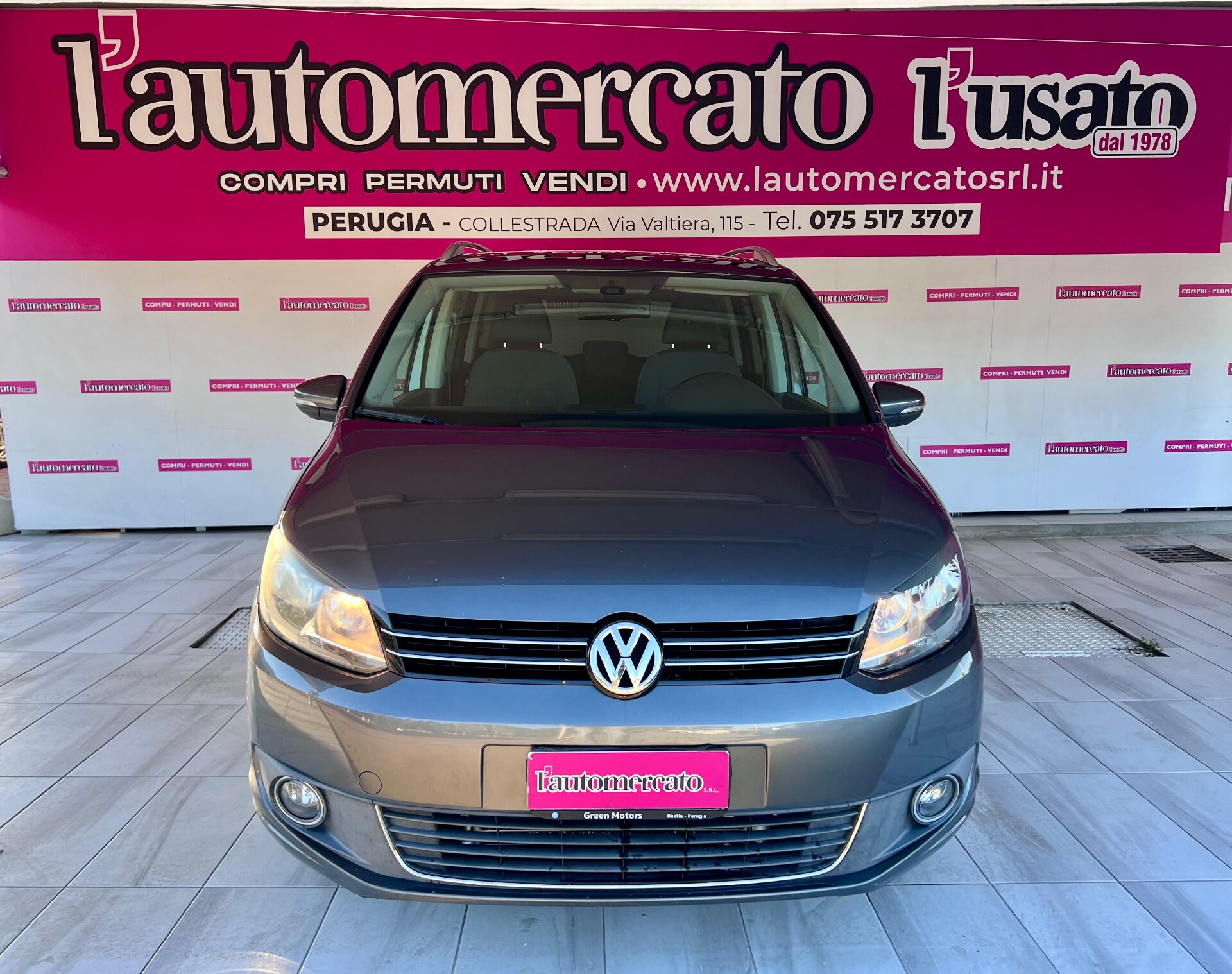 VOLKSWAGEN Touran 2&ordf; serie Touran 2.0 TDI 140 CV Highline